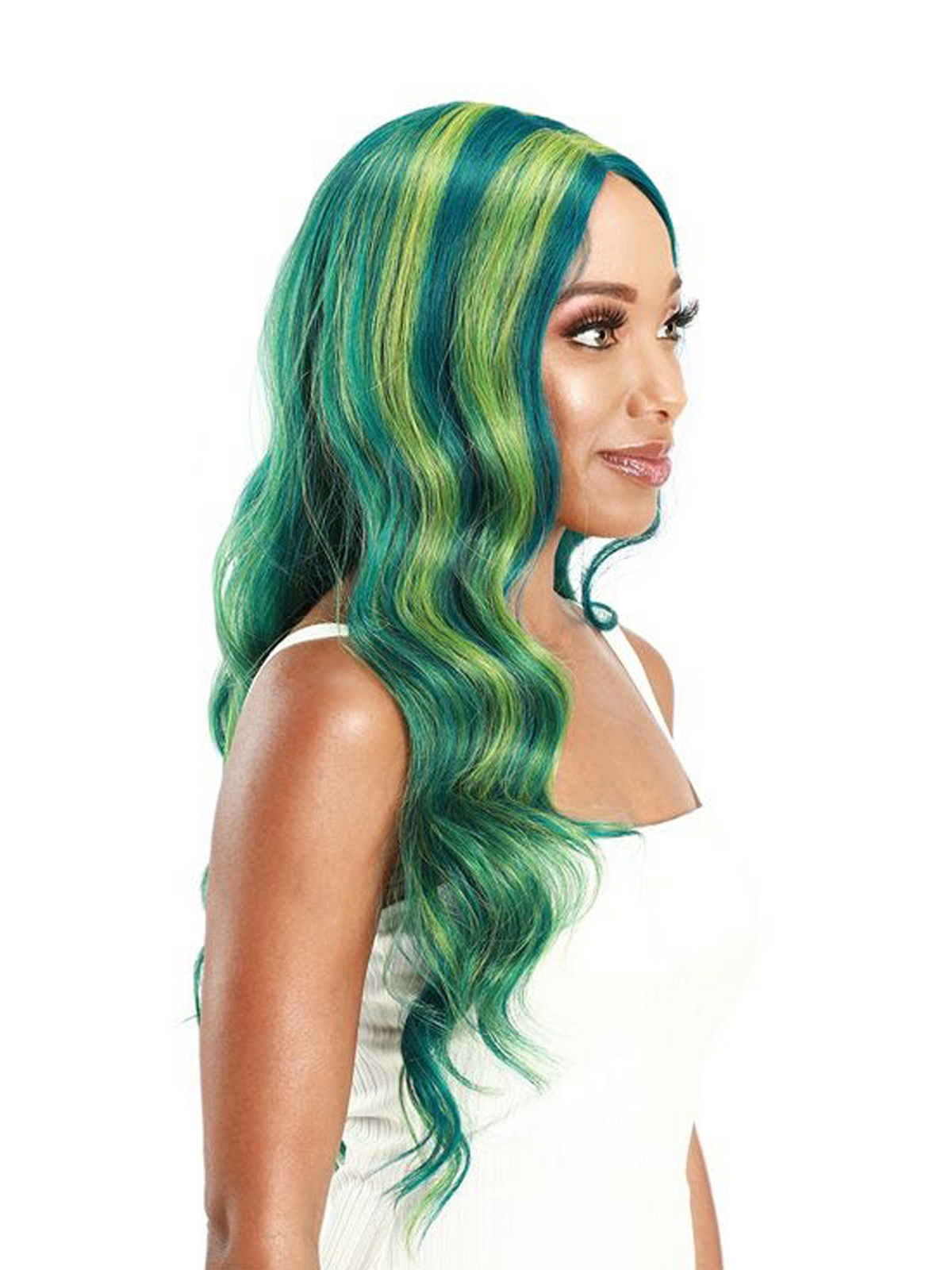 Zury Sis Beyond Synthetic HD Lace Front Wig - LF-SHAY